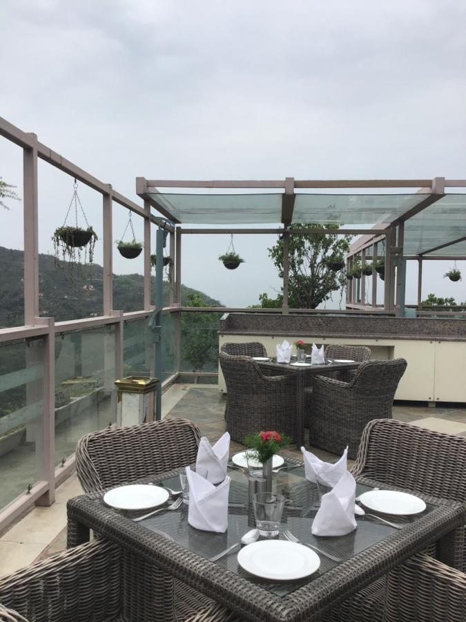 Timber Trail Base Resort - At The Foothills Of Adventure Parwanoo Exterior foto